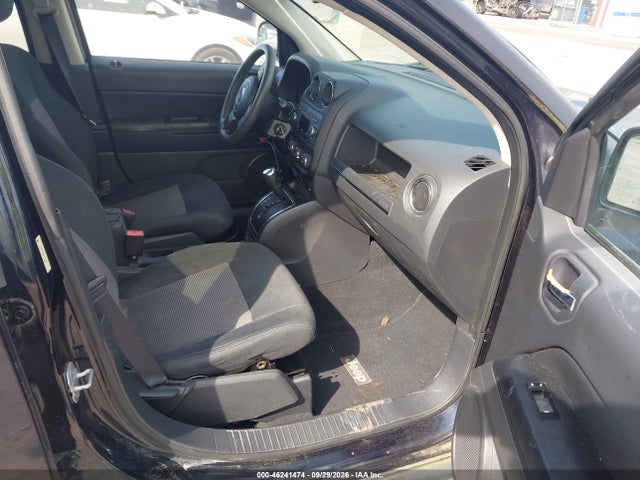 2011 Jeep Compass მანქანა იყიდება აუქციონზე, vin: 1J4NT1FB5BD203497, აუქციონის ნომერი: 46241474