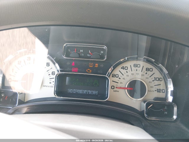 46241518 :رقم المزاد ، 1FMJU1K50CEF66587 vin ، 2012 Ford Expedition Limited مزاد بيع