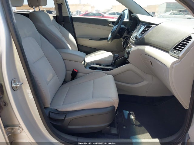 Продаж на аукціоні авто 2018 Hyundai Tucson Se, vin: KM8J23A4XJU706237, номер лоту: 46241531