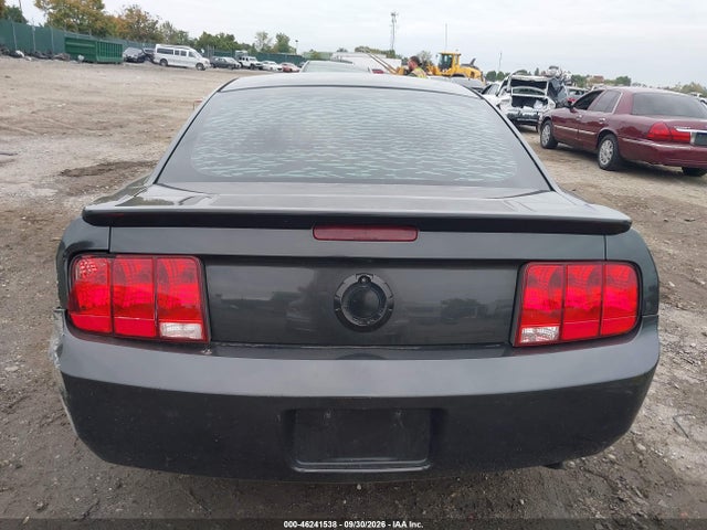 2007 Ford Mustang V6 Deluxe/v6 Premium მანქანა იყიდება აუქციონზე, vin: 1ZVFT80NX75359460, აუქციონის ნომერი: 46241538