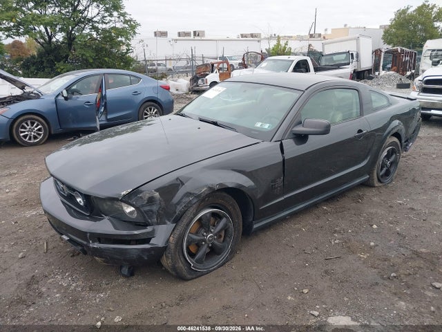2007 Ford Mustang V6 Deluxe/v6 Premium მანქანა იყიდება აუქციონზე, vin: 1ZVFT80NX75359460, აუქციონის ნომერი: 46241538