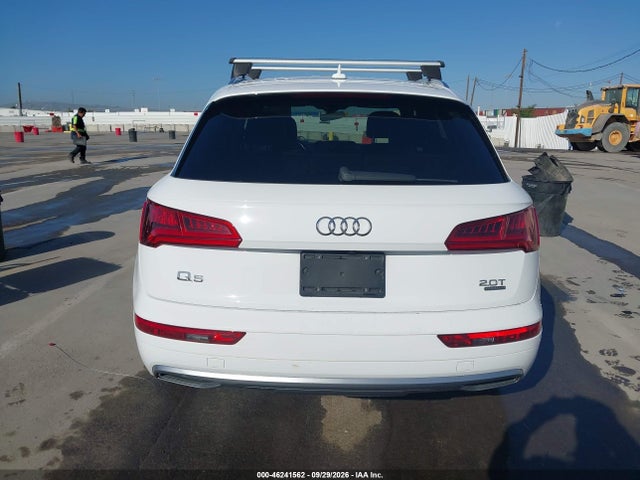 WA1ANAFY0J2020337 Audi Q5 2.0t Premium/2.0t Tech Premium