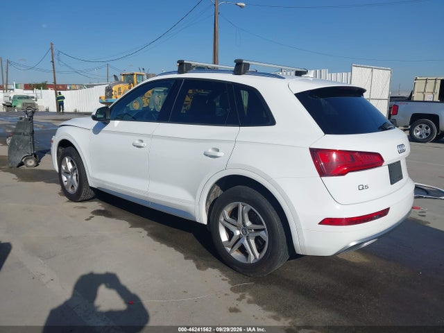 WA1ANAFY0J2020337 Audi Q5 2.0t Premium/2.0t Tech Premium