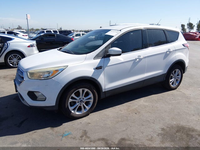 Ford ESCAPE SE 2017 1FMCU0GD6HUA82617 Image 2