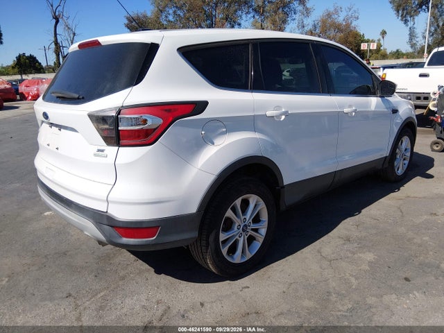Ford ESCAPE SE 2017 1FMCU0GD6HUA82617 Image 4