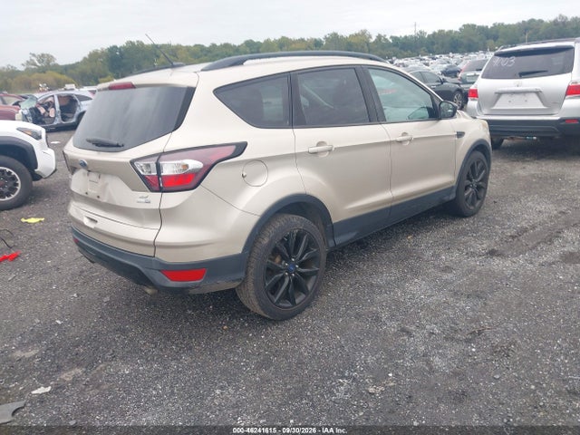 46241615 :رقم المزاد ، 1FMCU9GD1JUA07494 vin ، 2018 Ford Escape Se مزاد بيع