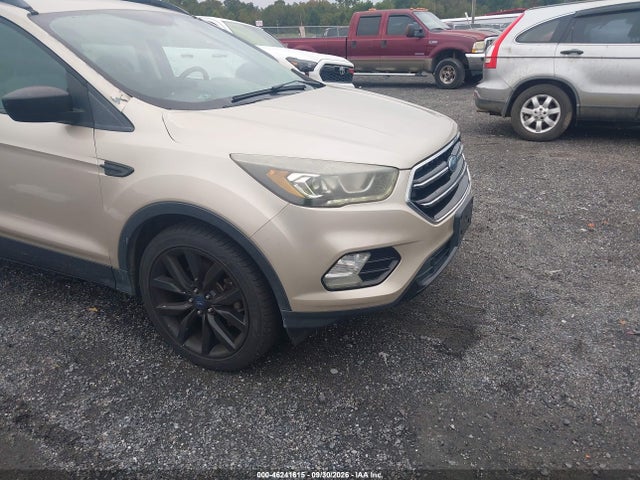 46241615 :رقم المزاد ، 1FMCU9GD1JUA07494 vin ، 2018 Ford Escape Se مزاد بيع