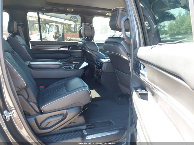 Продажа на аукционе авто 2024 Jeep Grand Wagoneer L Series Iii Obsidian 4x4, vin: 1C4SJSGP9RS196395, номер лота: 46241622