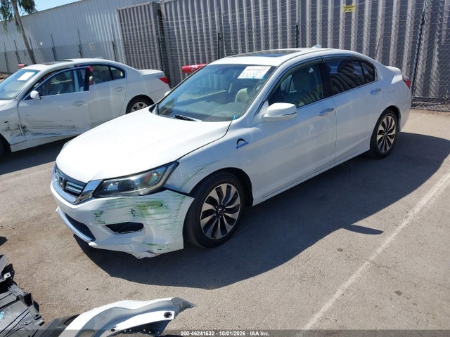 2015 Honda Accord Hybrid Ex-l მანქანა იყიდება აუქციონზე, vin: 1HGCR6F57FA001384, აუქციონის ნომერი: 46241632