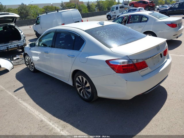 2015 Honda Accord Hybrid Ex-l მანქანა იყიდება აუქციონზე, vin: 1HGCR6F57FA001384, აუქციონის ნომერი: 46241632