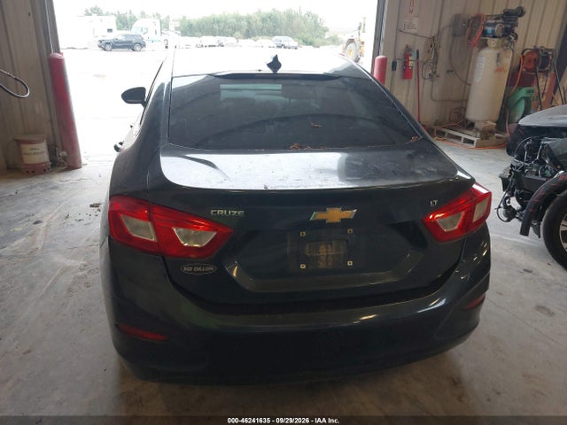 46241635 :رقم المزاد ، 3G1BE5SMXHS556210 vin ، 2017 Chevrolet Cruze Lt Auto مزاد بيع