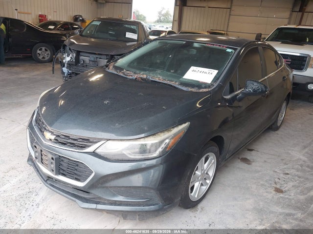 46241635 :رقم المزاد ، 3G1BE5SMXHS556210 vin ، 2017 Chevrolet Cruze Lt Auto مزاد بيع