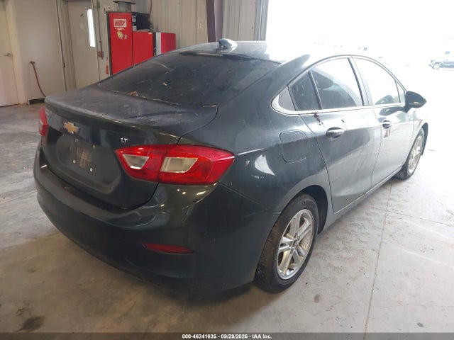 46241635 :رقم المزاد ، 3G1BE5SMXHS556210 vin ، 2017 Chevrolet Cruze Lt Auto مزاد بيع
