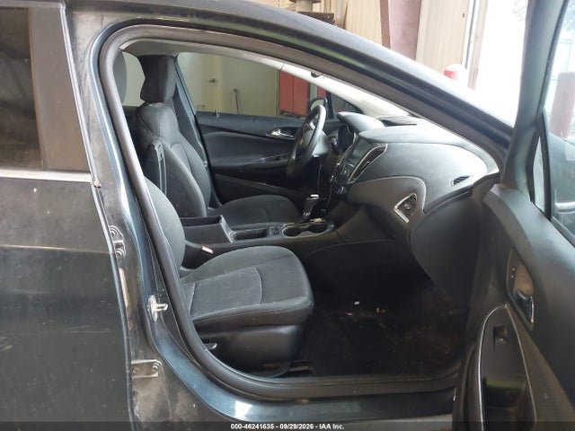 46241635 :رقم المزاد ، 3G1BE5SMXHS556210 vin ، 2017 Chevrolet Cruze Lt Auto مزاد بيع