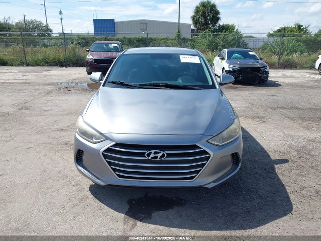 46241641 :رقم المزاد ، 5NPD84LF8HH020741 vin ، 2017 Hyundai Elantra Se مزاد بيع