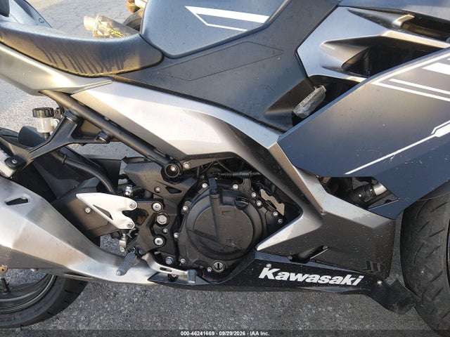 Продажа на аукционе авто 2022 Kawasaki Ex400, vin: JKAEXKG19NDAH6157, номер лота: 46241669