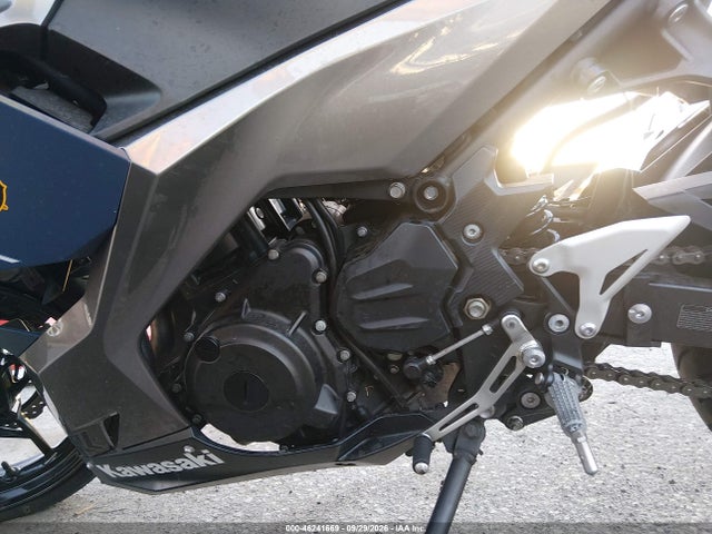 Продажа на аукционе авто 2022 Kawasaki Ex400, vin: JKAEXKG19NDAH6157, номер лота: 46241669