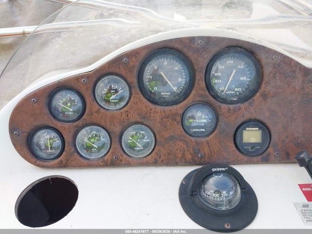 46241677 :رقم المزاد ، GDYK8370D898 vin ، 1998 Hurricane Fundeck 248 مزاد بيع