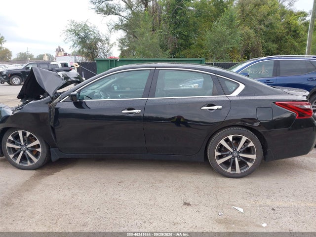 Aukcja sprzedaży 2017 Nissan Altima 2.5 Sr, vin: 1N4AL3AP9HC155560, numer aukcji: 46241684