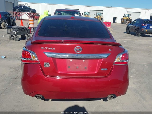 Продаж на аукціоні авто 2015 Nissan Altima 2.5 S, vin: 1N4AL3AP3FC472991, номер лоту: 46241719