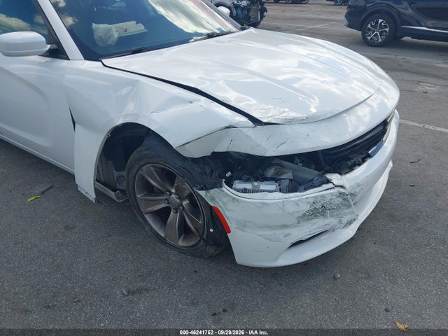 Продаж на аукціоні авто 2016 Dodge Charger Sxt, vin: 2C3CDXHG3GH350292, номер лоту: 46241752