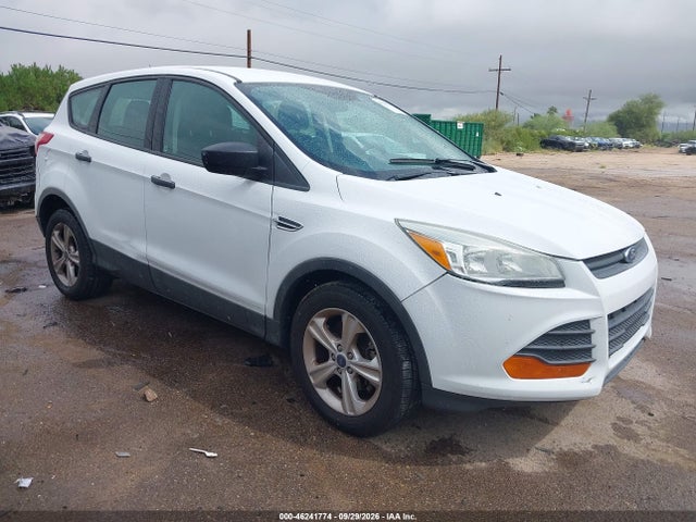 2015 Ford Escape S მანქანა იყიდება აუქციონზე, vin: 1FMCU0F7XFUA58071, აუქციონის ნომერი: 46241774