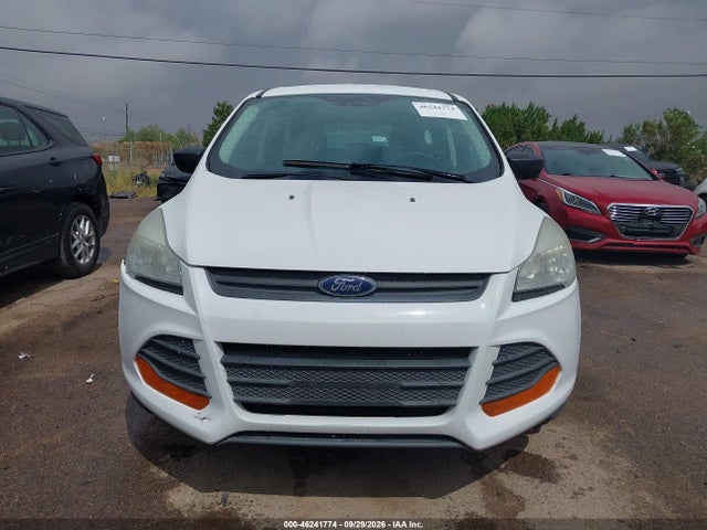 2015 Ford Escape S მანქანა იყიდება აუქციონზე, vin: 1FMCU0F7XFUA58071, აუქციონის ნომერი: 46241774