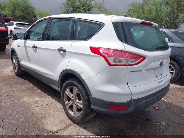 2015 Ford Escape S მანქანა იყიდება აუქციონზე, vin: 1FMCU0F7XFUA58071, აუქციონის ნომერი: 46241774