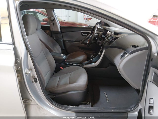 Продажа на аукционе авто 2015 Hyundai Elantra Se, vin: 5NPDH4AE9FH585152, номер лота: 46241804