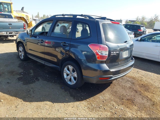 Subaru Forester 2.5i Premium 2016 JF2SJAGC1GH411139 Image 3