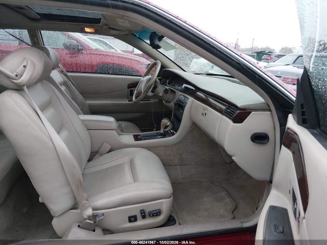 46241967 :رقم المزاد ، 1G6ET129X1B102719 vin ، 2001 Cadillac Eldorado Touring مزاد بيع