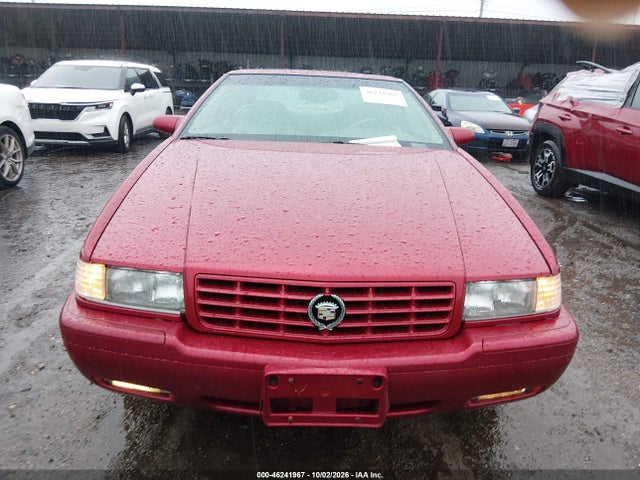 46241967 :رقم المزاد ، 1G6ET129X1B102719 vin ، 2001 Cadillac Eldorado Touring مزاد بيع