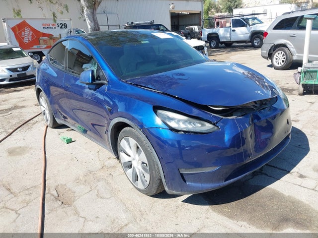 Tesla Model Y Long Range Dual Motor All-wheel Drive 2021 5YJYGDEE2MF240281 главное изображение