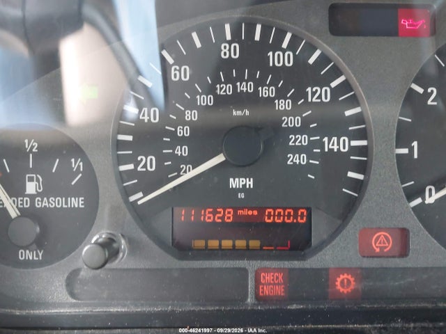 46241997 :رقم المزاد ، 4USCH7333WLD16520 vin ، 1998 Bmw Z3 1.9 مزاد بيع