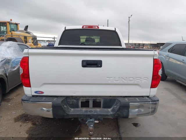 Продаж на аукціоні авто 2017 Toyota Tundra Sr5 4.6l V8, vin: 5TFEM5F14HX118546, номер лоту: 46242016