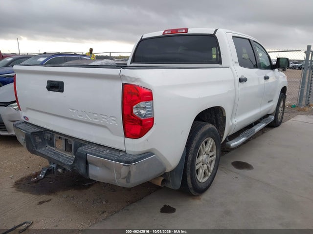 Продаж на аукціоні авто 2017 Toyota Tundra Sr5 4.6l V8, vin: 5TFEM5F14HX118546, номер лоту: 46242016