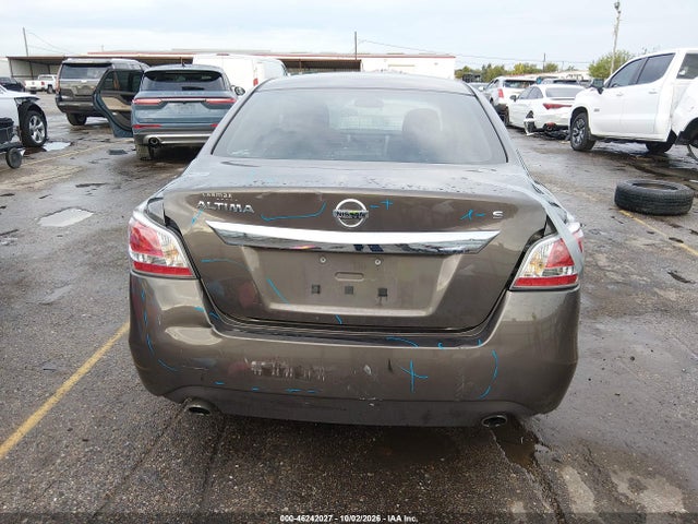 Продаж на аукціоні авто 2015 Nissan Altima 2.5 S, vin: 1N4AL3AP1FC267556, номер лоту: 46242027