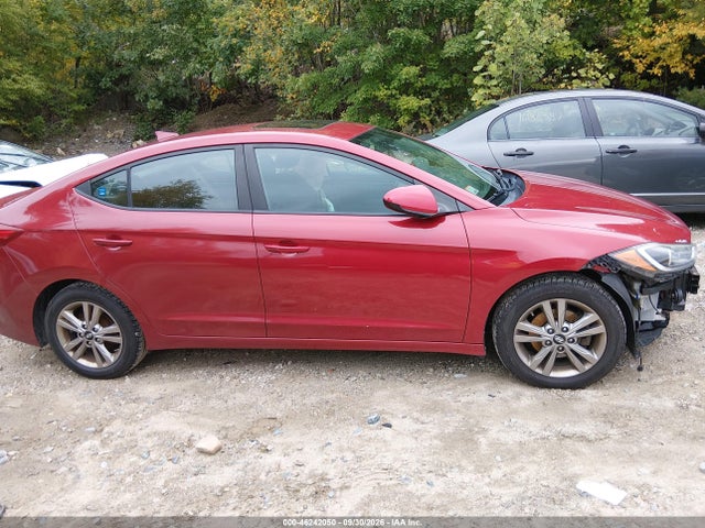 46242050 :رقم المزاد ، KMHD84LF6HU261893 vin ، 2017 Hyundai Elantra Value Edition مزاد بيع