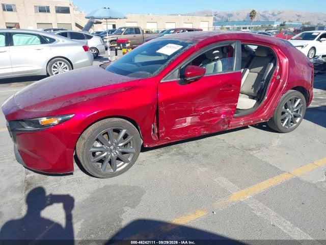 46242111 :رقم المزاد ، JM1BPBMM2K1124622 vin ، 2019 Mazda Mazda3 Preferred Package مزاد بيع