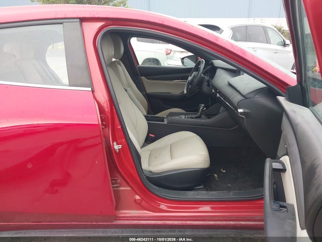 46242111 :رقم المزاد ، JM1BPBMM2K1124622 vin ، 2019 Mazda Mazda3 Preferred Package مزاد بيع