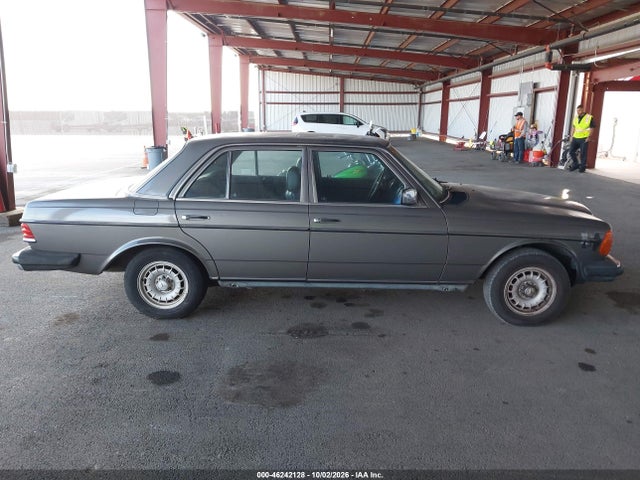 Aukcja sprzedaży 1984 Mercedes-benz 300 Dt, vin: WDBAB33A1EA092370, numer aukcji: 46242128