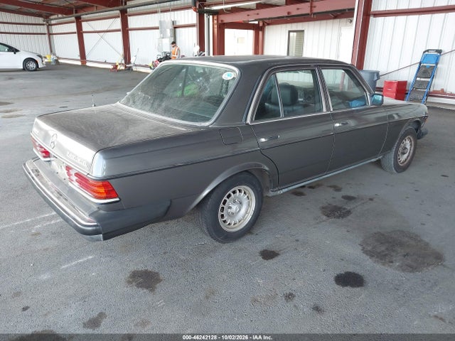 Aukcja sprzedaży 1984 Mercedes-benz 300 Dt, vin: WDBAB33A1EA092370, numer aukcji: 46242128