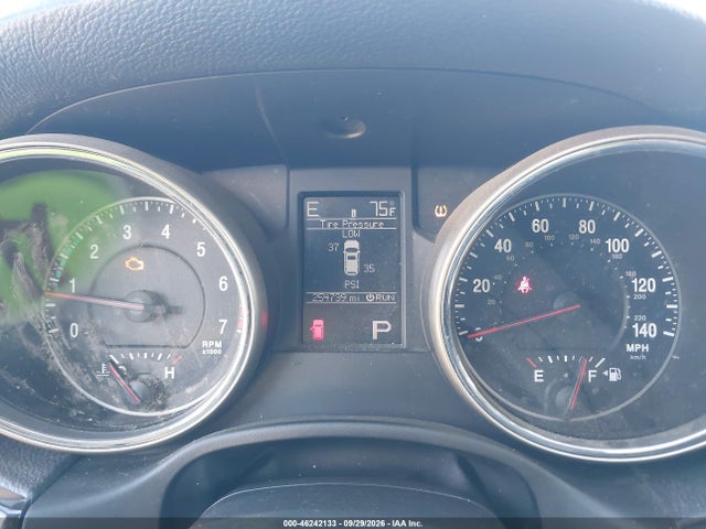 2011 Jeep Grand Cherokee Laredo მანქანა იყიდება აუქციონზე, vin: 1J4RR4GG3BC731489, აუქციონის ნომერი: 46242133