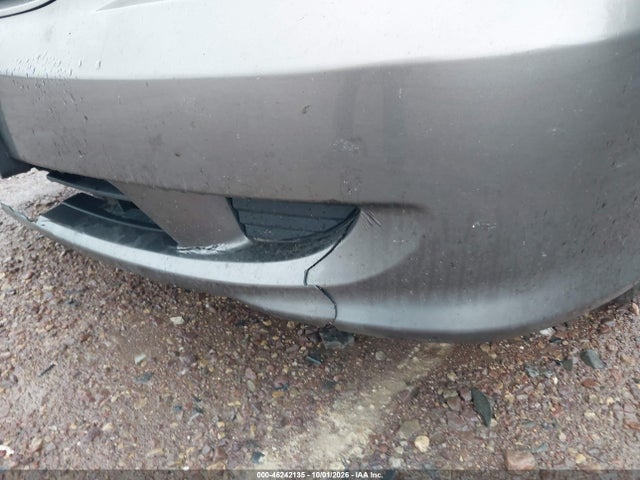 46242135 :رقم المزاد ، 2HGES16675H585830 vin ، 2005 Honda Civic Lx مزاد بيع