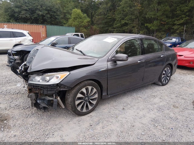 Auction sale of the 2017 Honda Accord Hybrid, vin: JHMCR6F37HC003848, lot number: 46242169