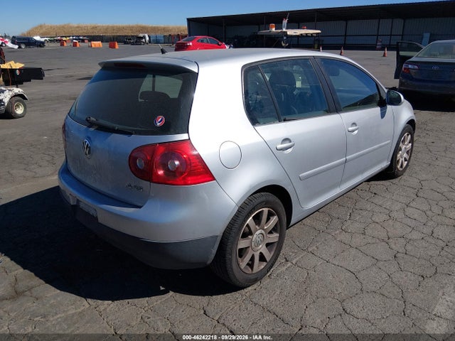 46242218 :رقم المزاد ، WVWDS71KX7W277220 vin ، 2007 Volkswagen Rabbit 4-door مزاد بيع
