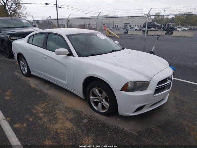 2011 Dodge Charger მანქანა იყიდება აუქციონზე, vin: 2B3CL3CGXBH562227, აუქციონის ნომერი: 46242226