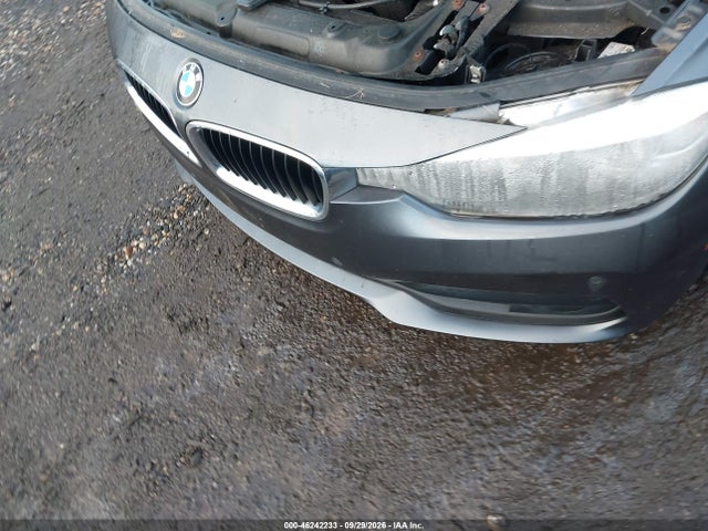 46242233 :رقم المزاد ، WBA8E5G33HNU42736 vin ، 2017 Bmw 320i Xdrive مزاد بيع