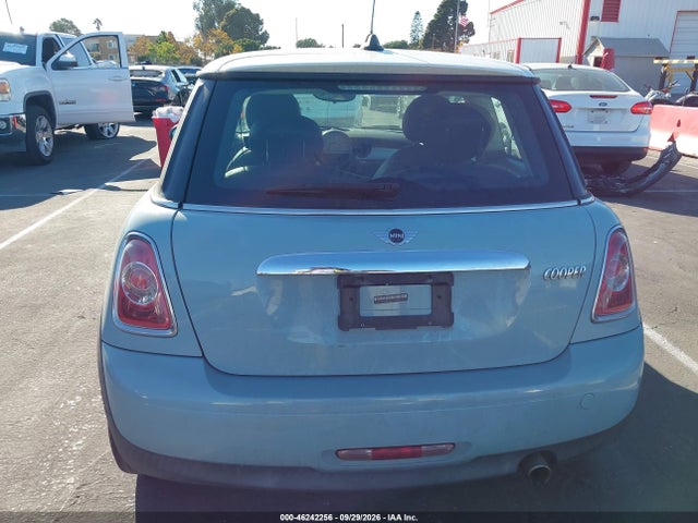 46242256 :رقم المزاد ، WMWSU3C52DT687795 vin ، 2013 Mini Hardtop Cooper مزاد بيع