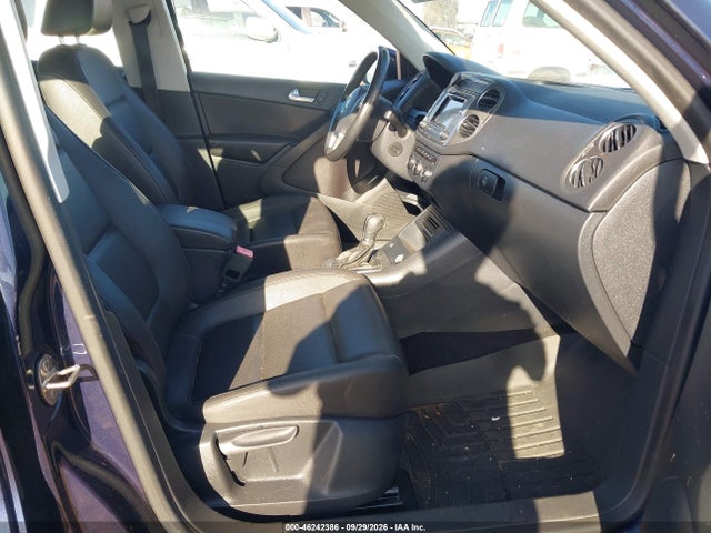 46242386 :رقم المزاد ، WVGAV7AX8GW544386 vin ، 2016 Volkswagen Tiguan S مزاد بيع